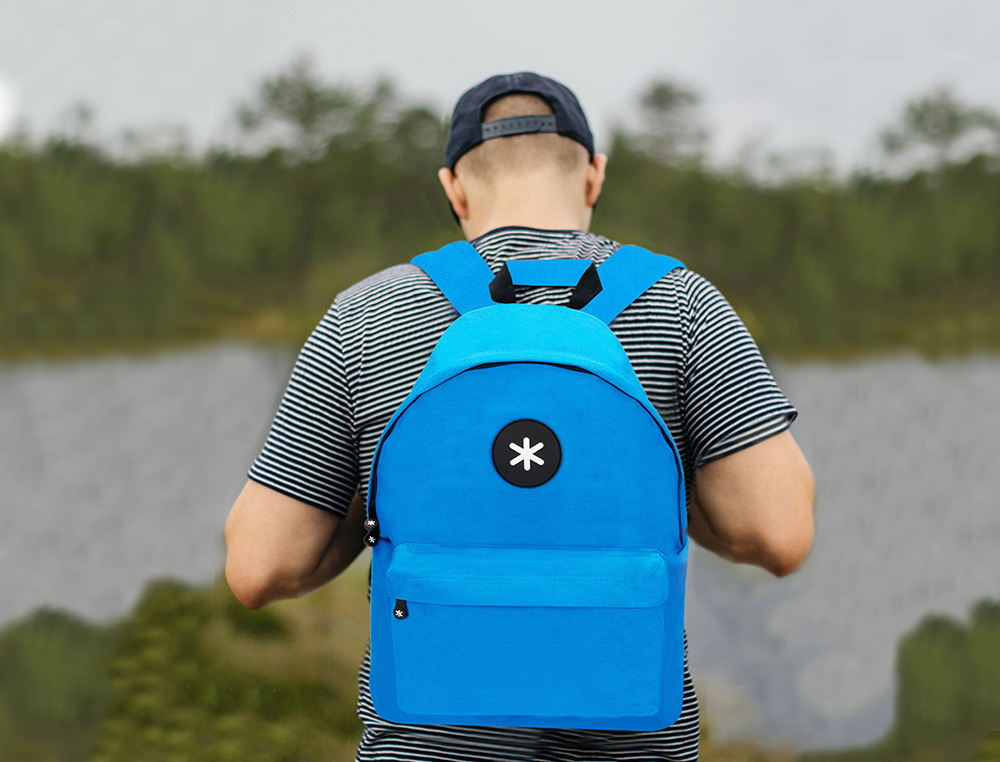 MOCHILA ANTARTIK COM ASA E BOLSO COM FECHO COR AZUL 310X160X410 MM