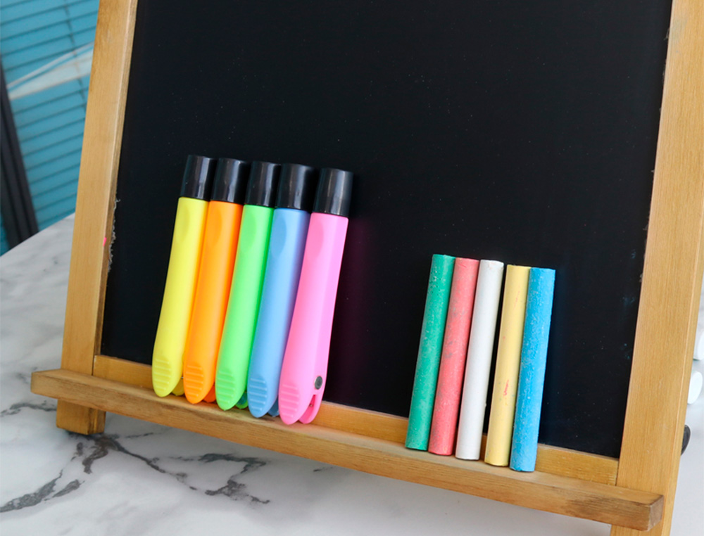 PORTA GIZ MAGNETICO DE PLASTICO LIDERPAPEL CAIXA DE 5 UNIDADES CORES SORTIDAS