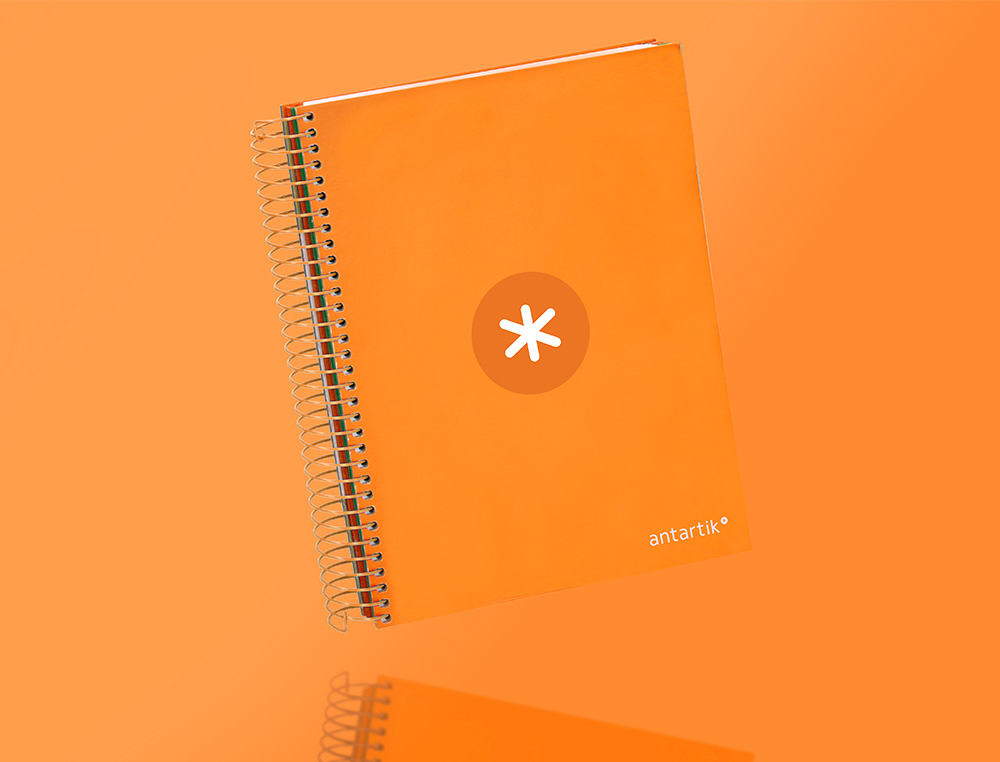 CADERNO ESPIRAL DIN A5 ANTARTIK CAPA FORRADA 120 F 100 GR QUADRICULA 5 MM 5 BANDAS COR MOSTARDA