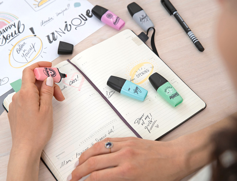 MARCADOR FLUORESCENTE STABILO BOSS MINI PASTEL LOVE ESTOJO DE 6 UNIDADES CORES SORTIDAS