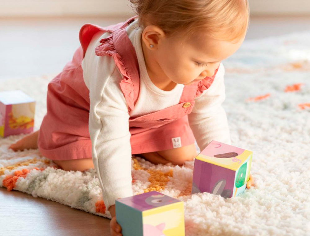 PUZZLE GOULA CUBOS DE CARTAO 6 CENAS DIFERENTES 4 PECAS