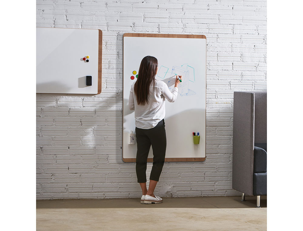 QUADRO BRANCO ROCADA MAGNTICO LACADO NATURAL 115X75 CM