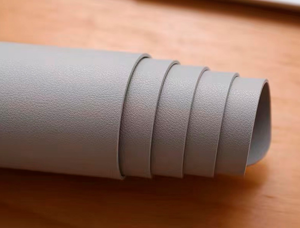 TAPETE DE RATO Q-CONNECT XXL COM BASE EM PELE E CAMURA COR CINZENTA 800X400X2 MM