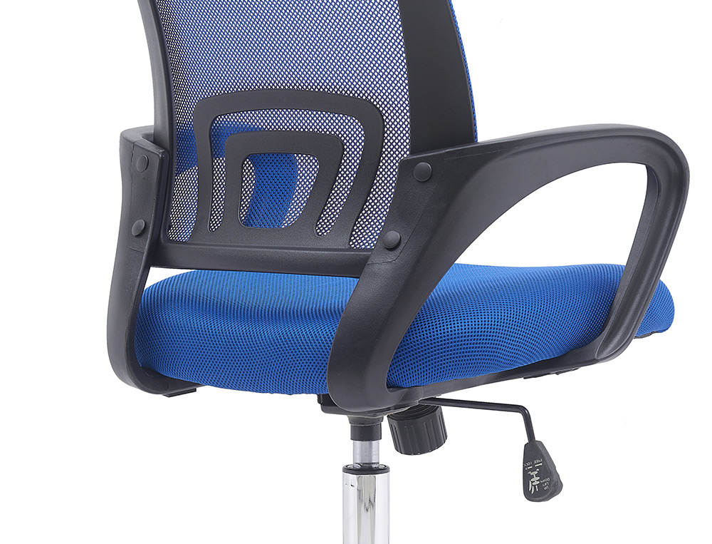 CADEIRA DE ESCRITORIO Q-CONNECT MALHA BASE METAL ALT MAX 1000 MM LARG 560 MM PROF 570 MM RODAS PREMIUM COR PRETO/AZUL