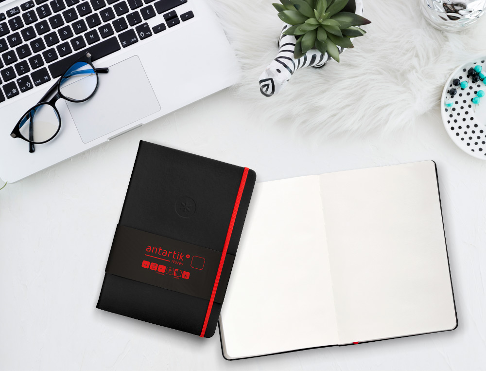 CADERNO COM ELASTICO ANTARTIK NOTES CAPA DURA A5 LISO PRETO E VERMELHO 100 FOLHAS 80 GR FSC