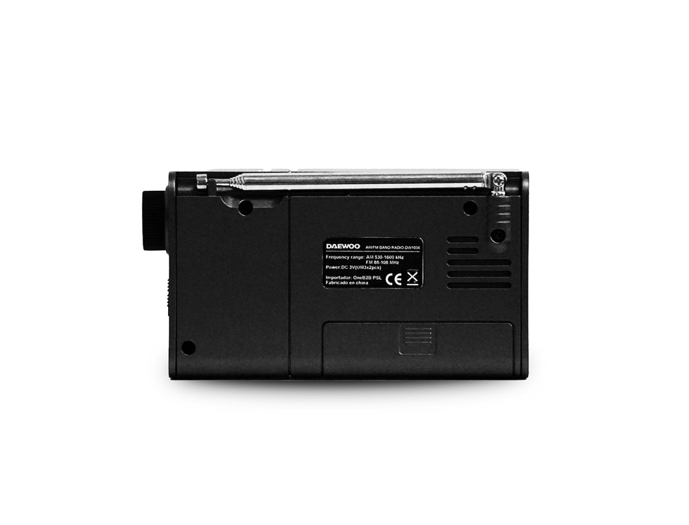 RADIO PORTATIL DAEWOO AM/FM ANTENA TELESCOPICA AURICULARES INCLUIDOS JACK 3.5 MM COR PRETO