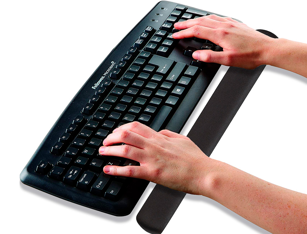 APOIO DE PULSOS Q-CONNECT DE GEL COR PRETA