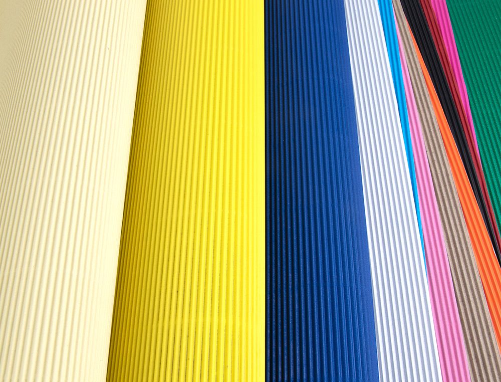 CARTAO ONDULADO LIDERPAPEL 320GR 50X70 CM PRETO