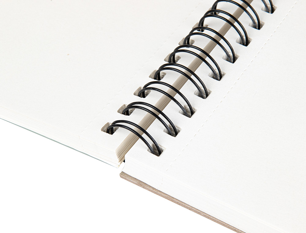 BLOCO DE ESBOCOS LIDERPAPEL ESPIRAL DIN A5 100 FOLHAS 90 GR SEM ESQUADRIA